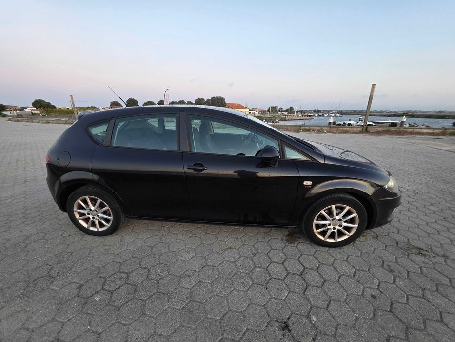 SEAT Leon 1.9 TDI 105cv | Nacional | 204.000 km | 2 donos | Muito equipado