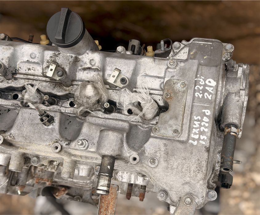 Двигун без навісного Lexus IS220D 2.2D 2ADFHV