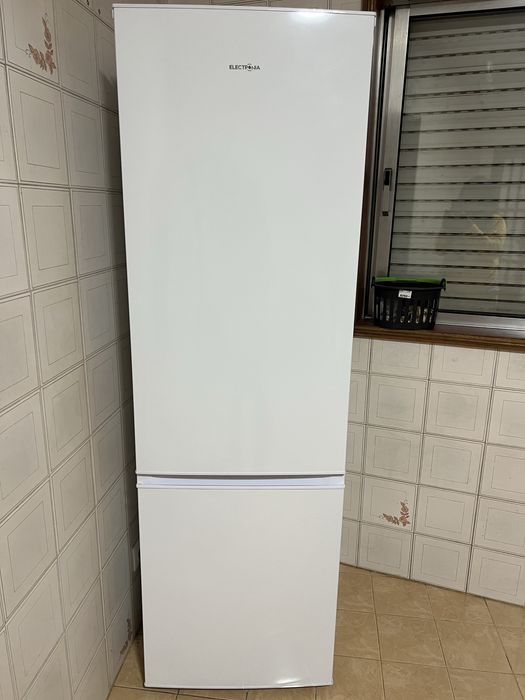 Frigorifico usaso como novo