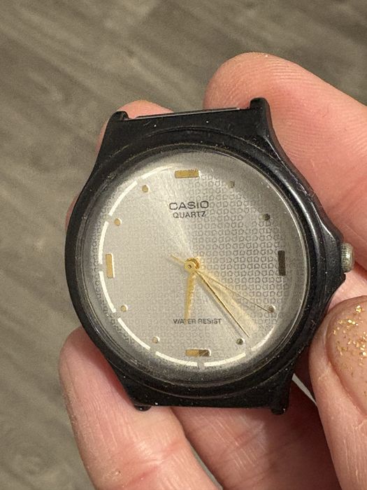 Часы Casio MQ 76