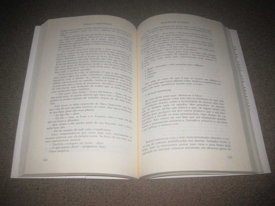 Livro "Felicidade Ilusória" de Gillian Greenwood