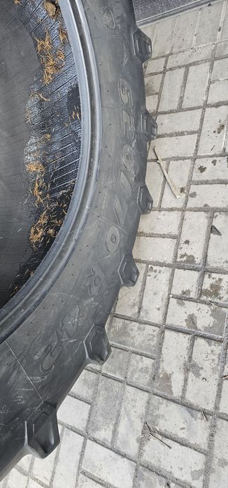 Trelleborg 620/70r42 CAŁA 3cm bieżnika