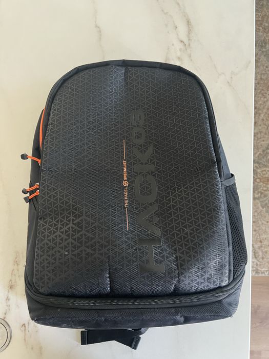 Mala de padel com protecao termica para raquete