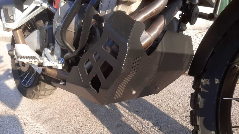 Aprilia Tuareg 660 Quickshift + Kit Malas GIVI