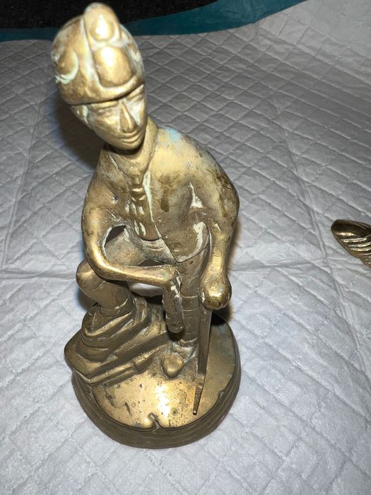 Статуетка латунь