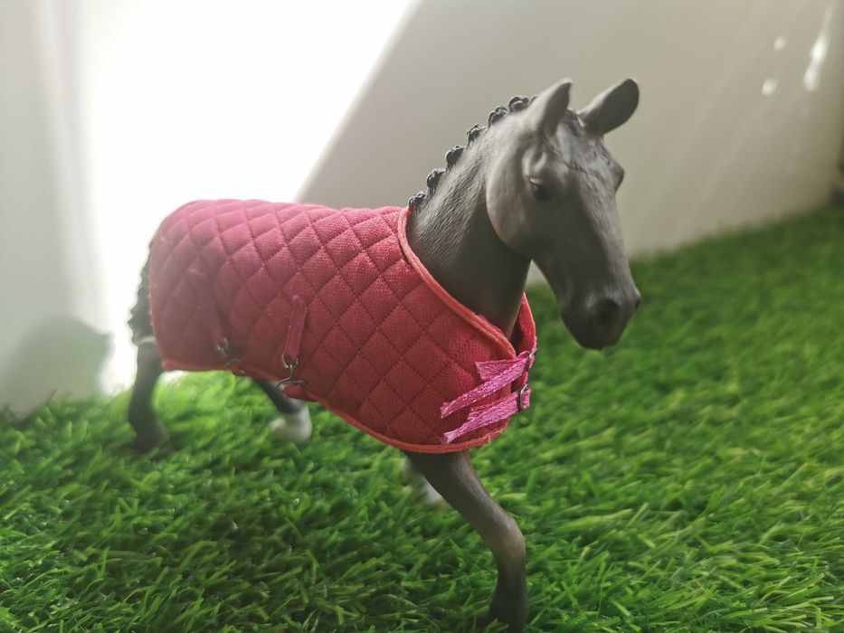 Ręcznie robiony: kantar, derka, owijki dla koni schleich/collecta.