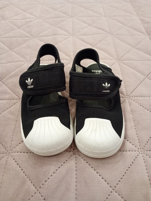 Сандалі Adidas 24 розмір