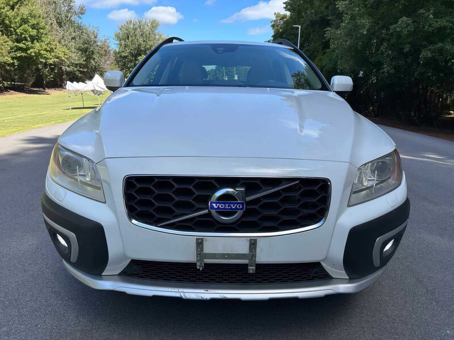 Volvo XC70 T6      2015