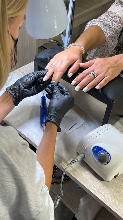 Базовий курс МАНІКЮР - ПЕДИКЮР 40 годин, 5 днів, 5800грн