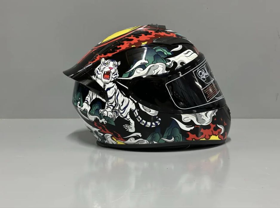 Шолом для скутера, мотоцикла.