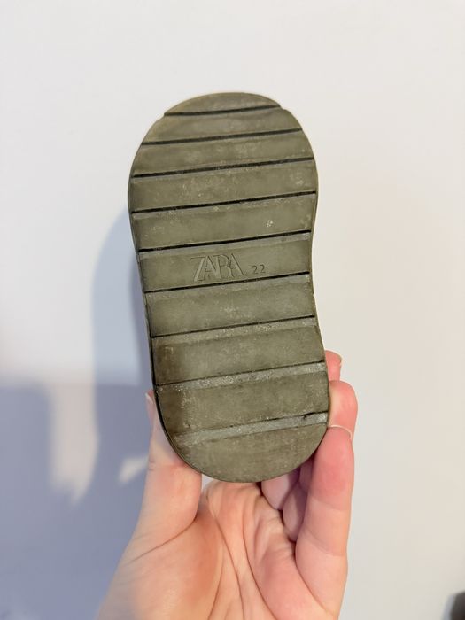 Дитячі угги Zara, 22 р.