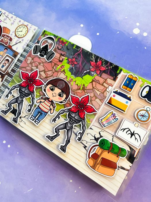 Інтерактивна книга-гра “Stranger Things” + стікери . Дивні дива