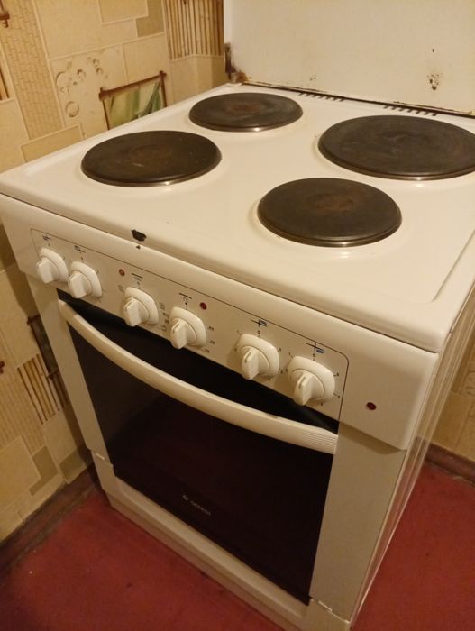 Продам електричну плиту