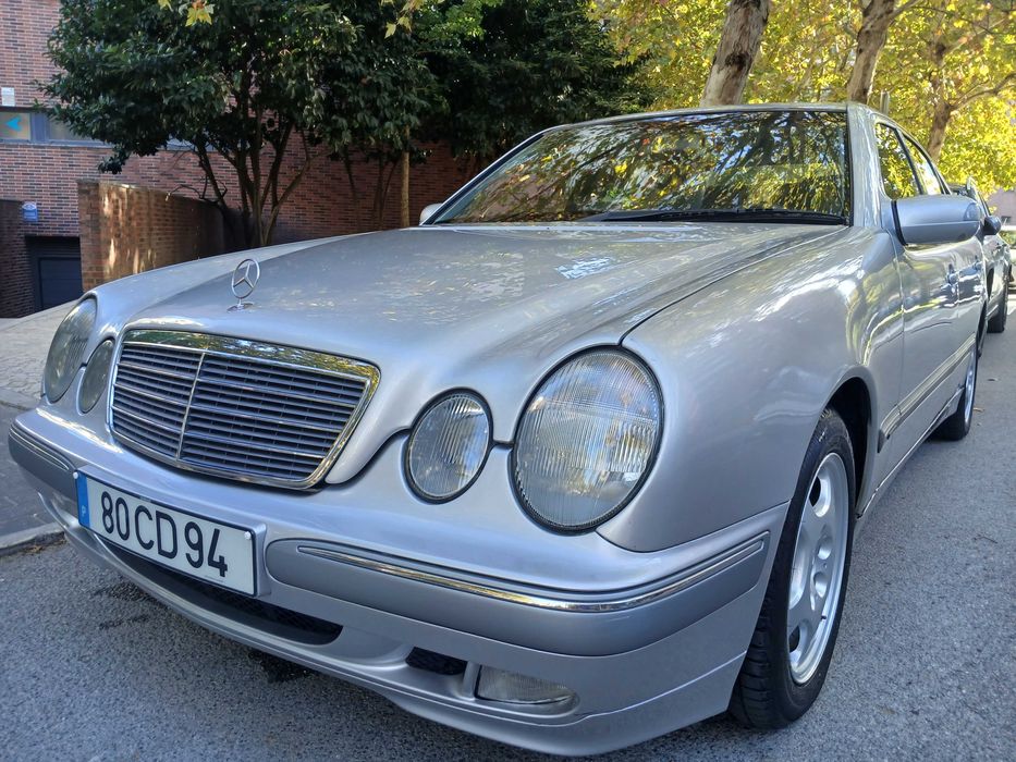 Mercedes E220 Cdi — photo 4