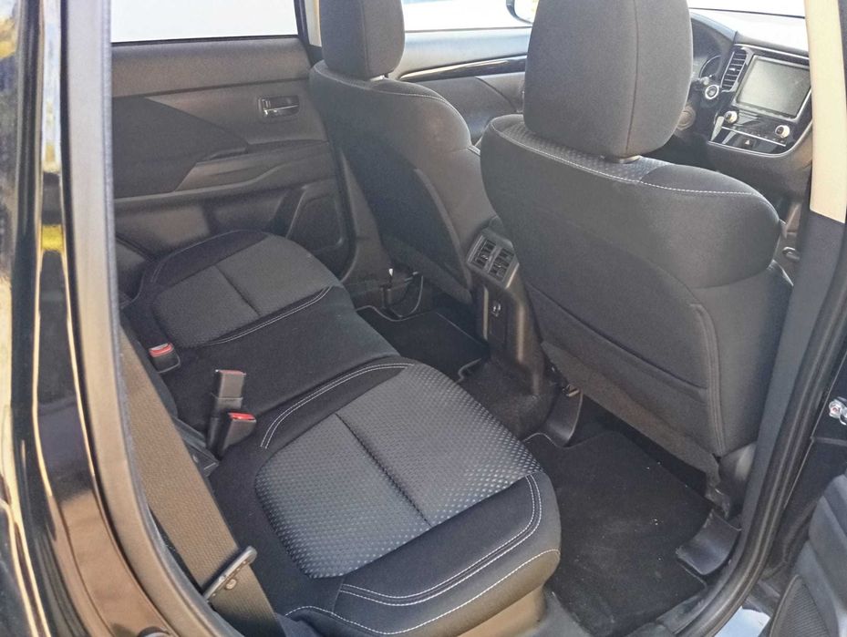 Mitsubishi Outlander 2021