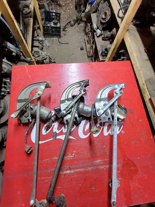 Продам моторчик с трапецией дворников ваз2101-2107