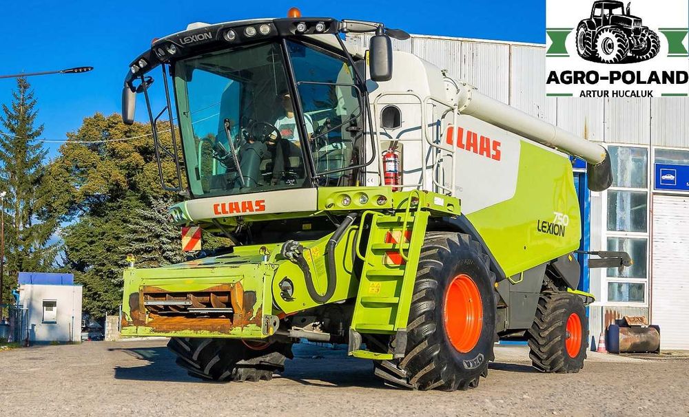 Комбайн CLAAS LEXION 750 - 2012 - 1650 м/г - 7.5 M