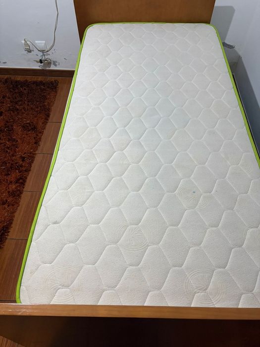 Cama solteiro dupla