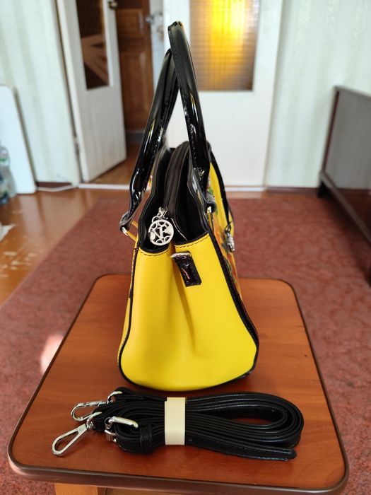 Сумки Velina Fabbiano