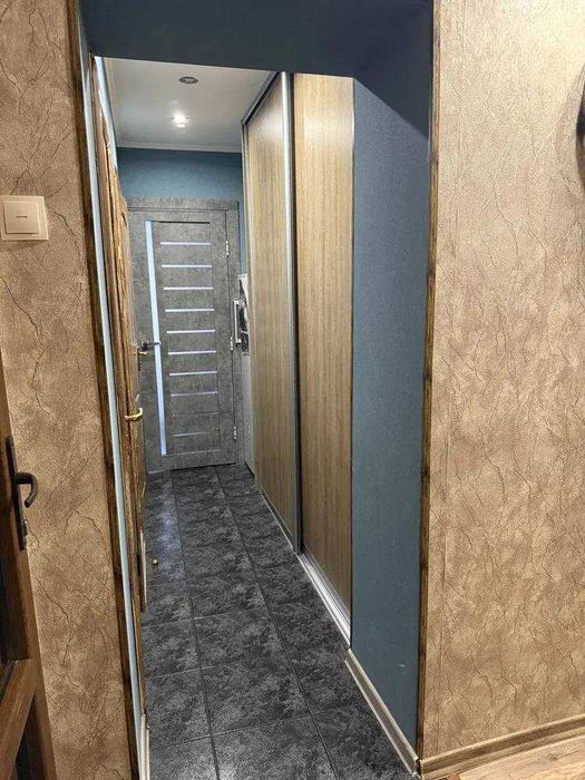 Продам 3-х комнатную в Фонтанке