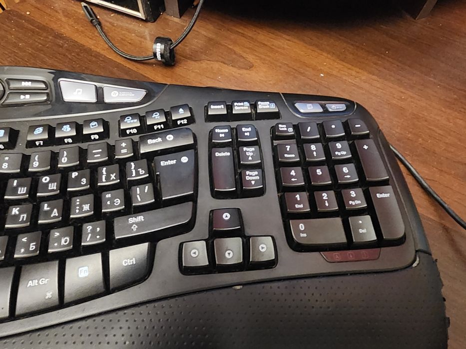 Клавиатура  logitech  wave