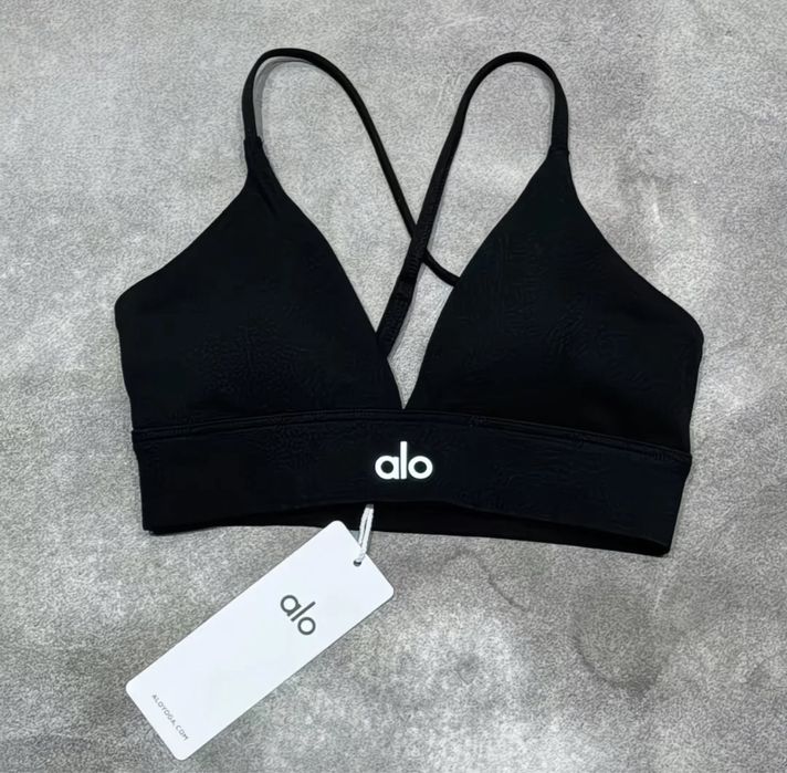 топ Alo чорний новинка