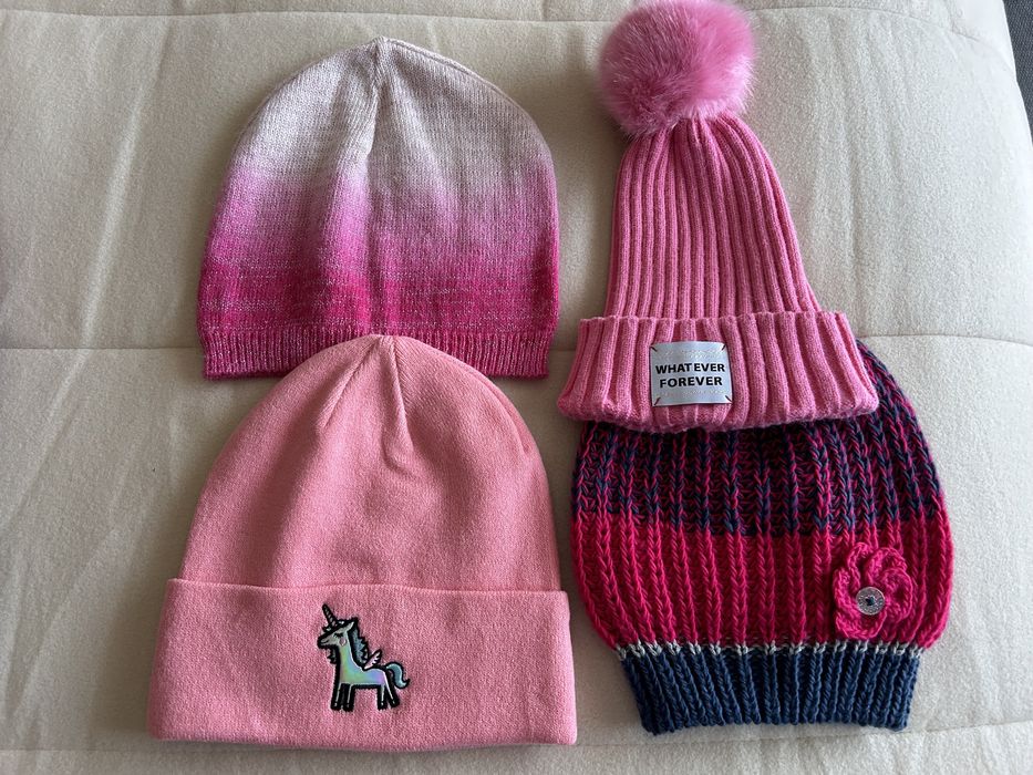 Gorros/ boinas/ golas variados 4-8 anos