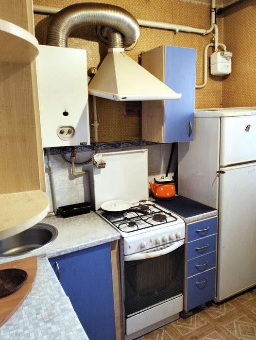 1кімн пр-т Шевченка 1 поверх