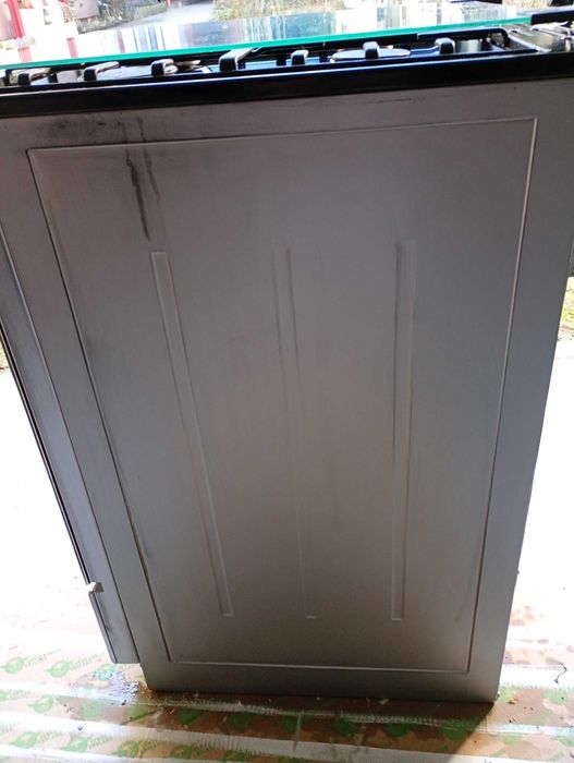 Kuchenka gazowo- elektryczna