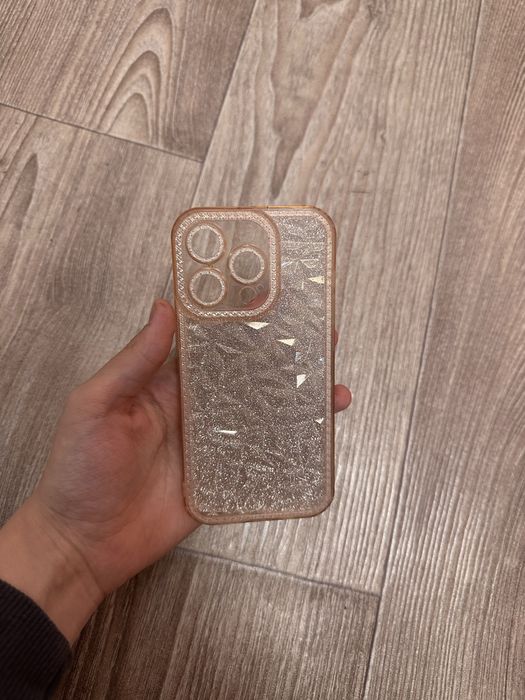 Чехлы на iPhone