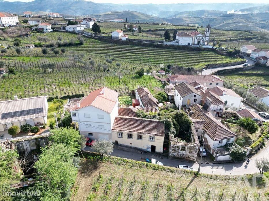 Casa / Villa T2 em Lobrigos e Sanhoane de 280 m2