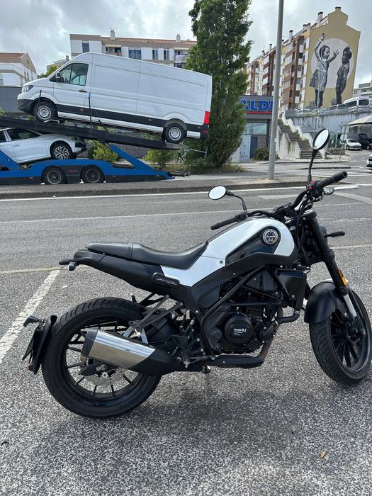 Benelli leoncino 250