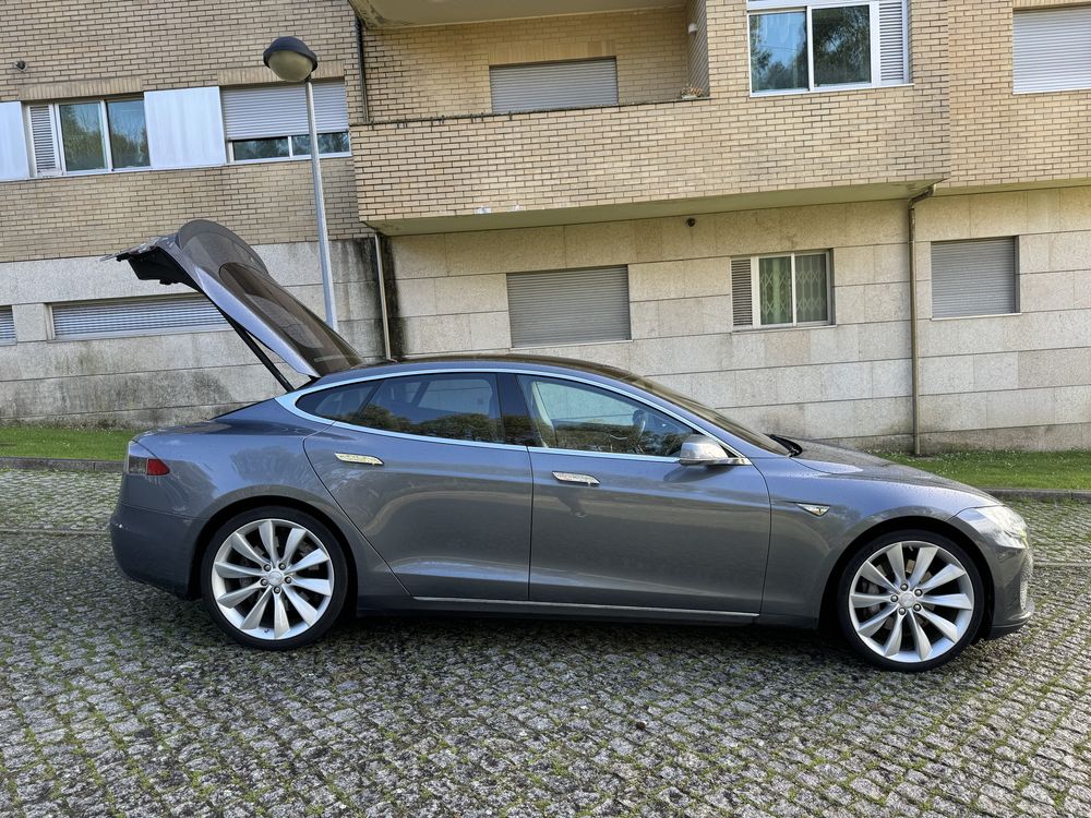 Tesla Model S P85 Plus Campanh OLX Portugal