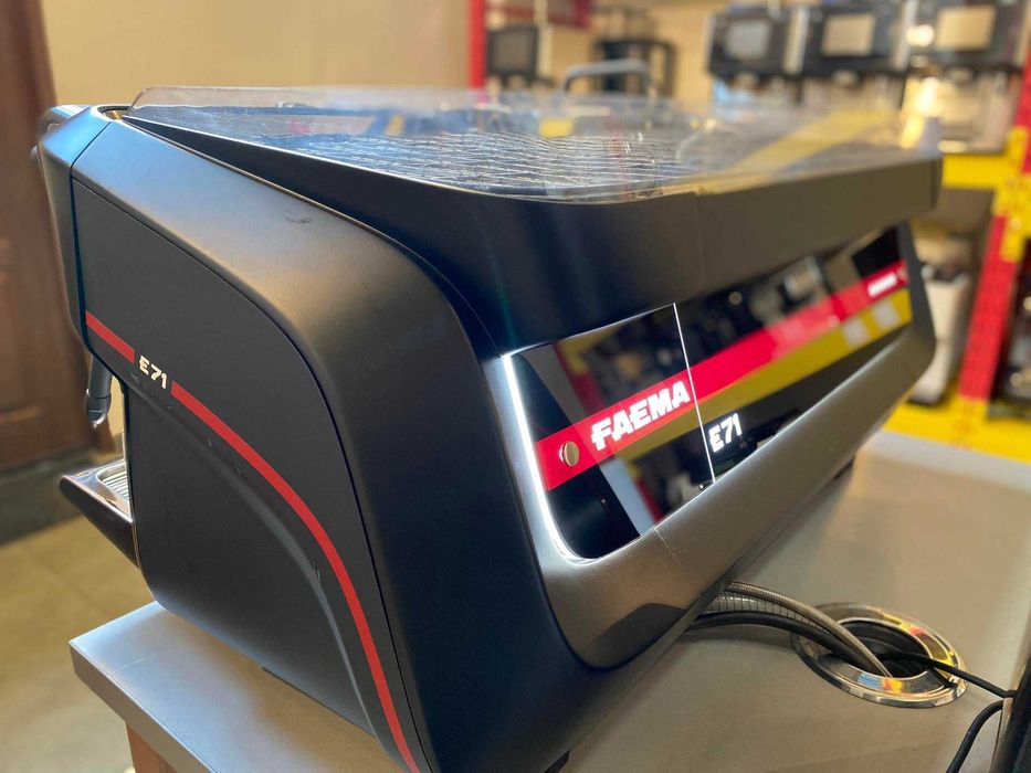 Ekspres gastronomiczny Faema E71 3 grupy / La Marzocco / La Cimbali