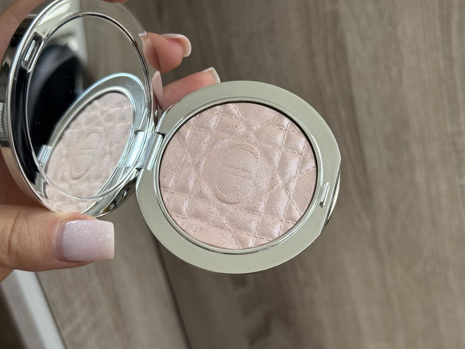 Dior Forever Glow Luminizer оригінал 03 Halo Pink Хайлайтер Діор