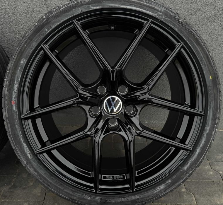 VW ARTEON koła letnie 245/40r19 KUMHO FELGI TOMASON Germany NOWE