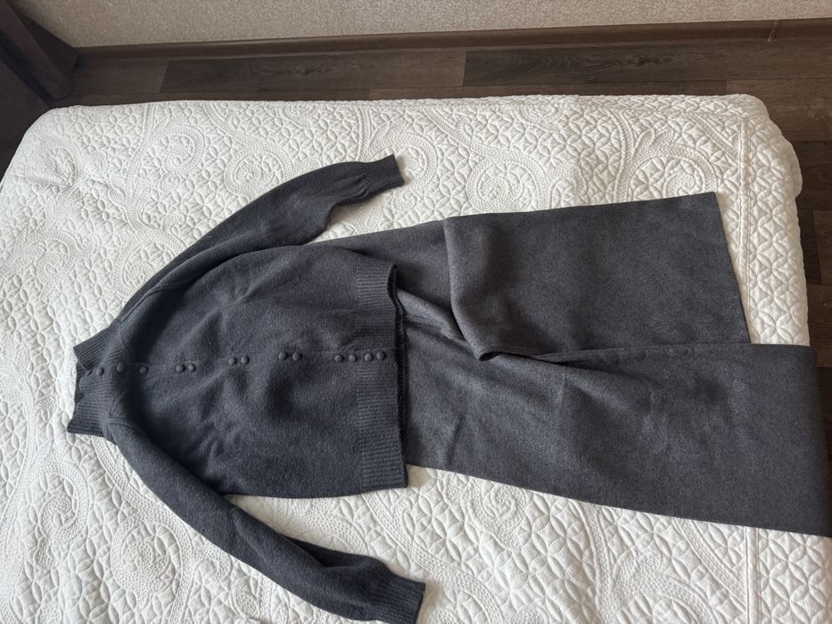 Вовняний костюм теплий