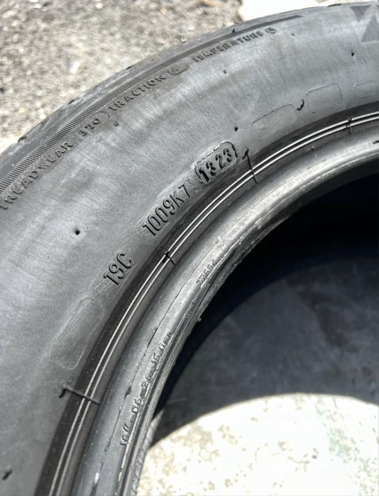 235/55/18 bridgestone 2 pneus