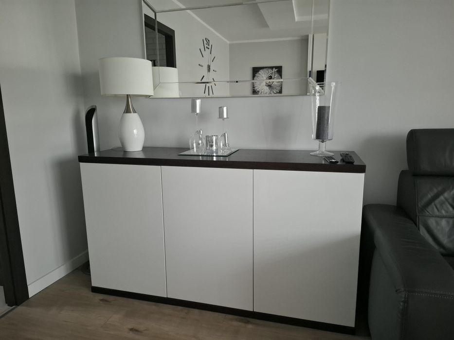 Sprzedam komodę oraz szafkę rtv