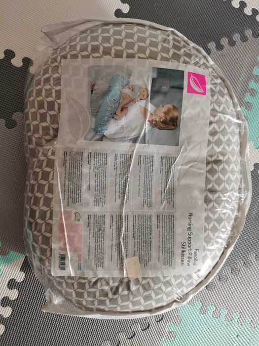 Motherhood fasolka poduszka rogal do karmienia