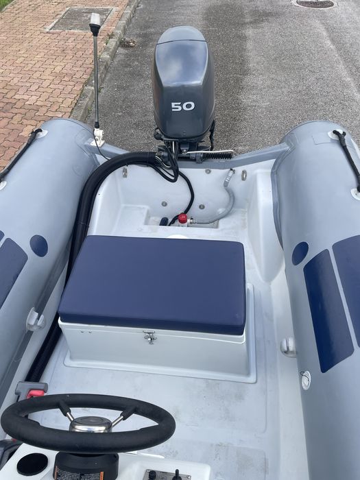 Semi rigido Barcoeste 450 Open + Yamaha F50 EFI em bom estado