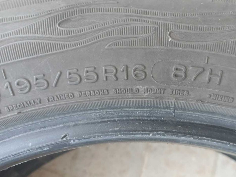 Pneu  BFGoodrich g-Grip (195/55 R16), fabrico alemão, excelente estado (75% de piso)