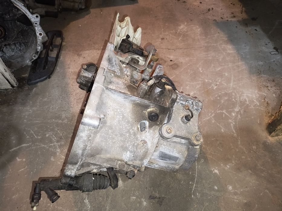 Citroen C4 C3 Peugeot 207 308 - Skrzynia biegów 20DP32