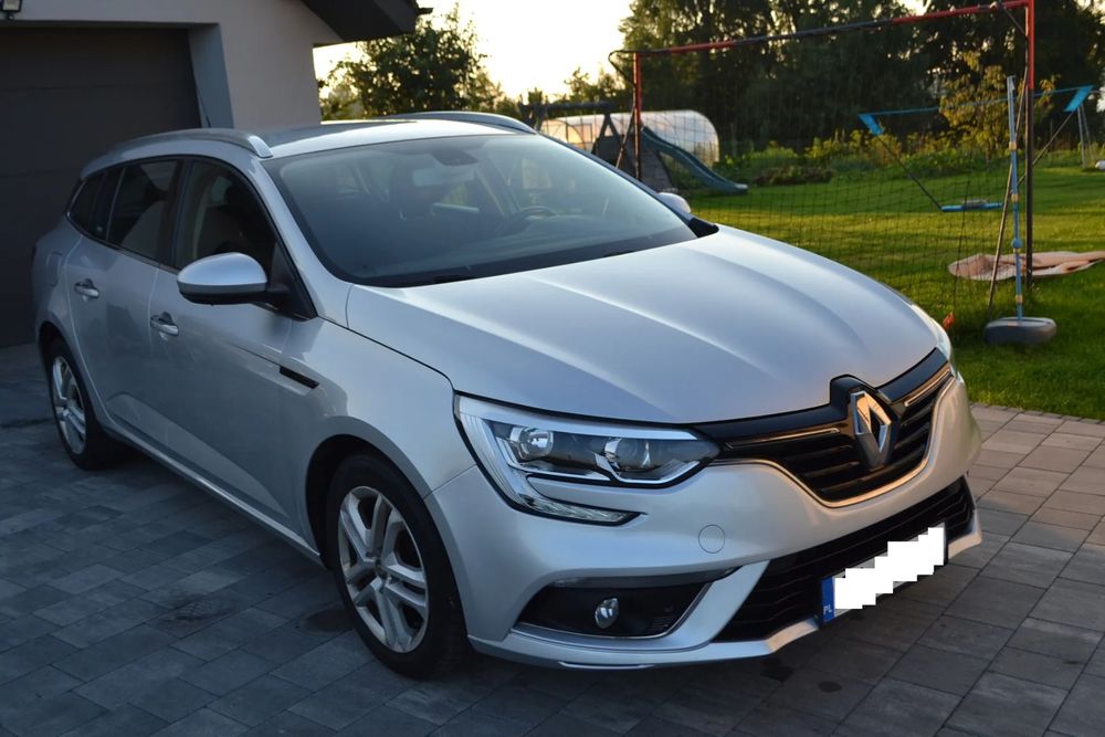 Renault Megane Polski Salon