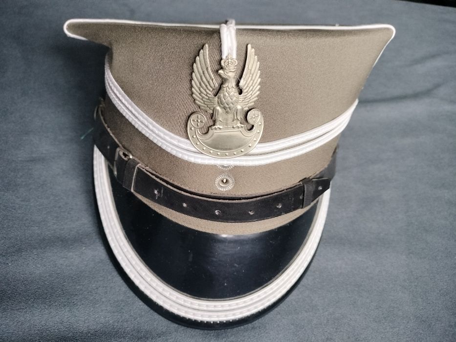 Czapka oficerska wojskowa rogatywka galowa mała