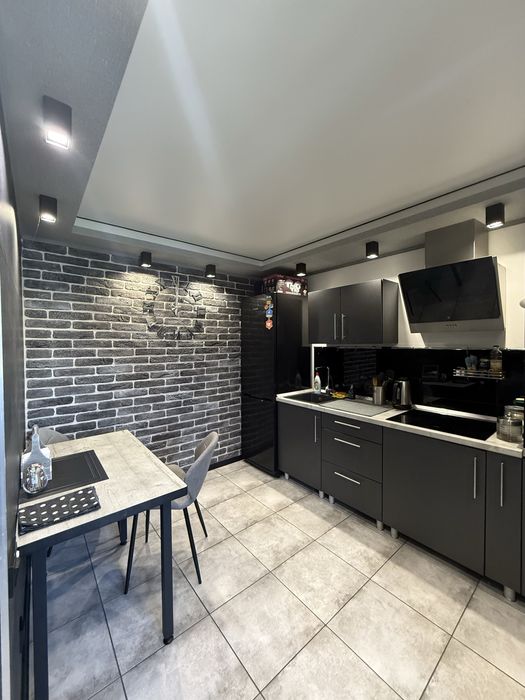 Подобова оренда VIP студії в центрі