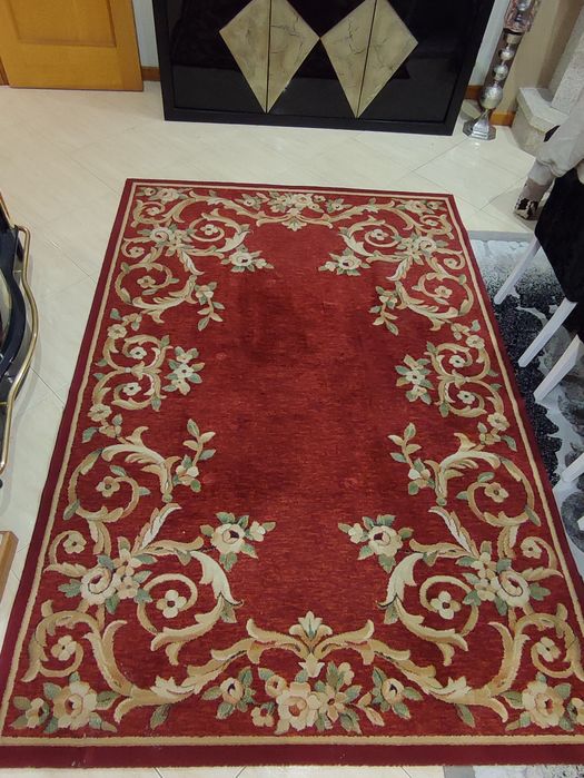 Tapete em tom vermelho