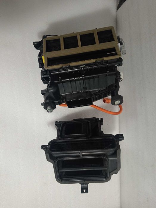 Блок повітродувки Hyundai Ioniq 6 97100-KL000  97200-KL100 ОБІГРІВАЧ