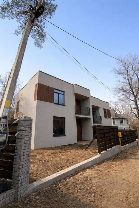 Продаж якісного дуплекса м.Ірпінь 4 кім 120м2 та 3 сотки землі  ГАЗ!