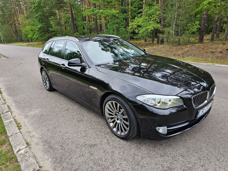 BMW Seria 5 BMW 530d xDrive niski przebieg  11 lat w jednych rekach